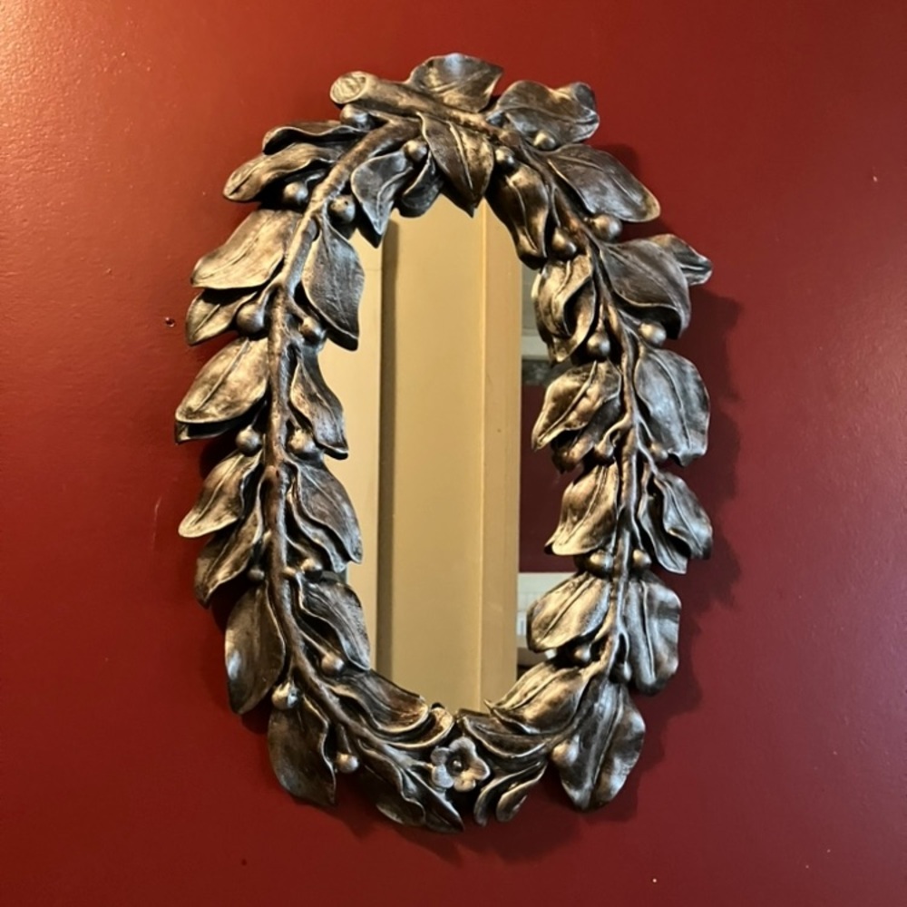 Rare Oval Wall Mirror Leaves and Berries Frame Vintage Retro